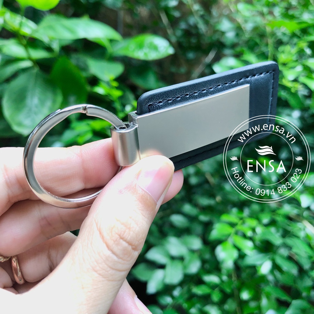 Móc khoá da và kim loại khắc tên/logo theo yêu cầu