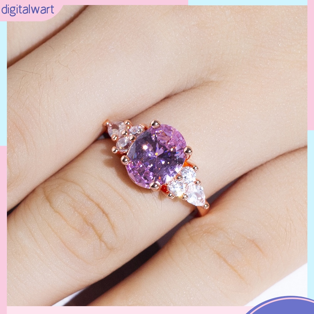 Nhẫn tròn đính đá độc đáo