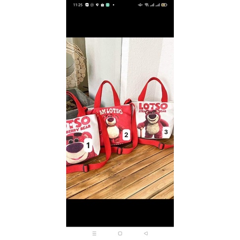 Túi Xách Hình Gấu Dâu Cho Bé 2 Quai Xách Tay Đeo Chéo Siêu Xinh