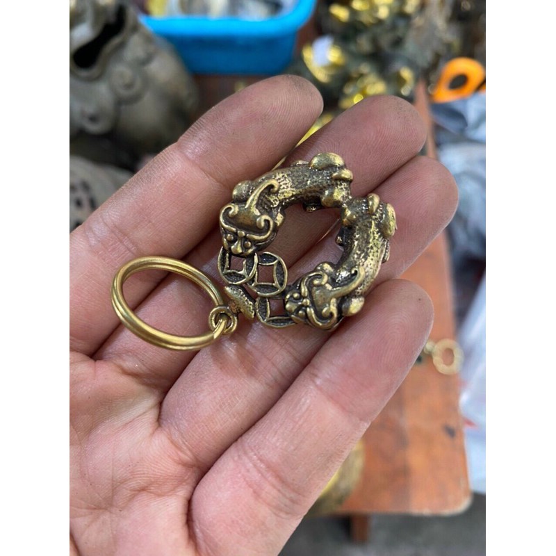MÓC KHOÁ TỲ HƯU KIM TIỀN