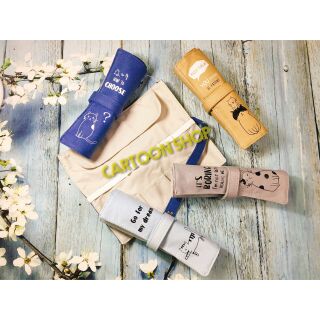 Hộp bút cuộn mẫu dễ thương