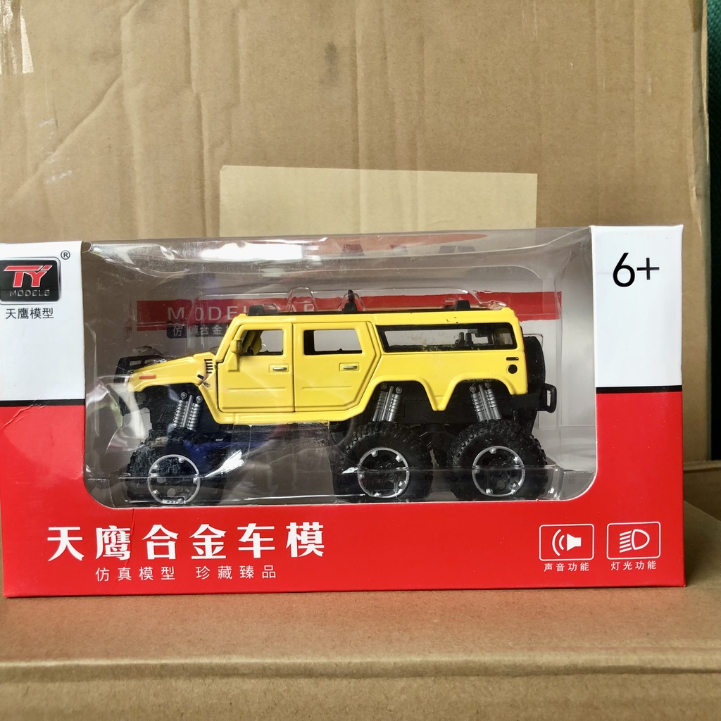 Xe mô hình FORD HUMMER tỷ lệ 1:32 KAVY bằng hợp kim có nhạc và đèn mở được 6 cửa, 6 bánh xe