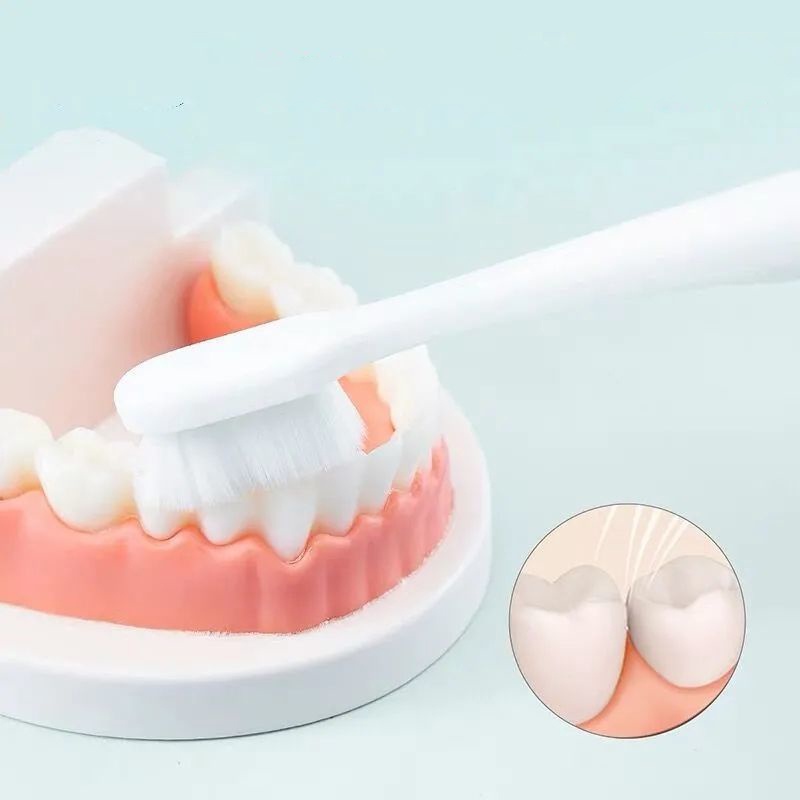 Bàn Chải Đánh Răng Micron Nhật Bản