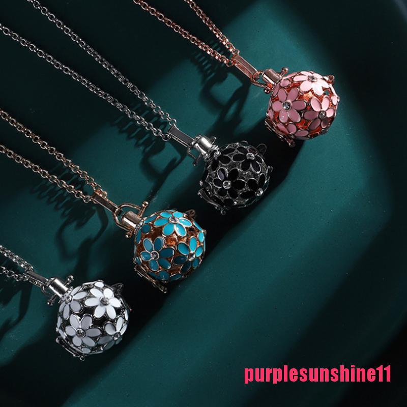 Open Cage Locket Neckalce Daisy Flower Essential Oil Aroma Diffuser Neckl