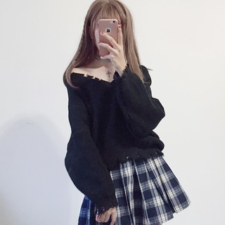 (ODER) Áo len rách cổ trễ nữ tính