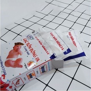 Hộp 3 Băng Rốn Đông Pha Cho Bé