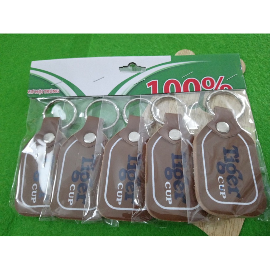 combo 5 móc khóa mẫu đẹp. hàng đẹp hơn hình nha các bạn. Giá 35k/ 5 cái. hàng luôn có sẵn nha các bạn