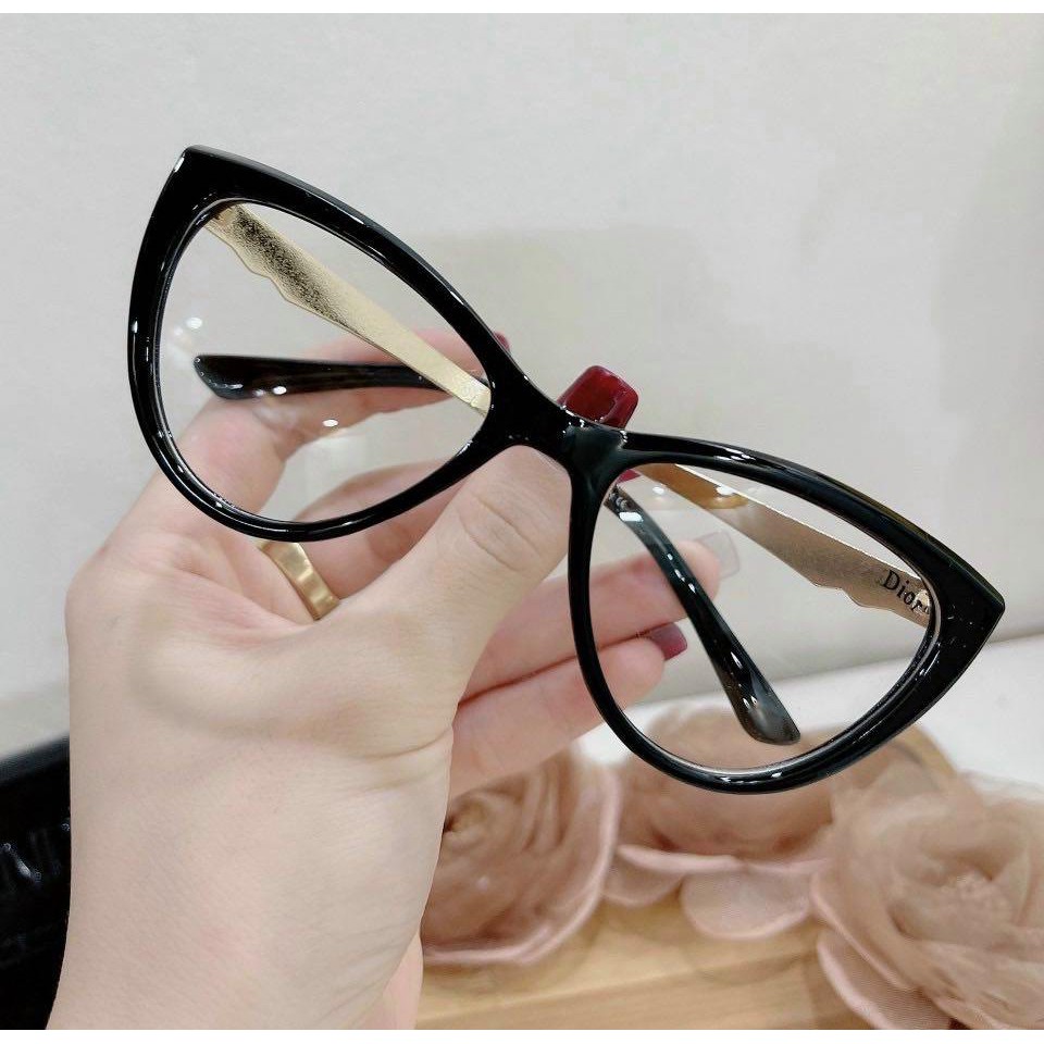 Gọng kính cận Dior trẻ trung - sang trong hottren 2021 - siêu hấp dẫn
