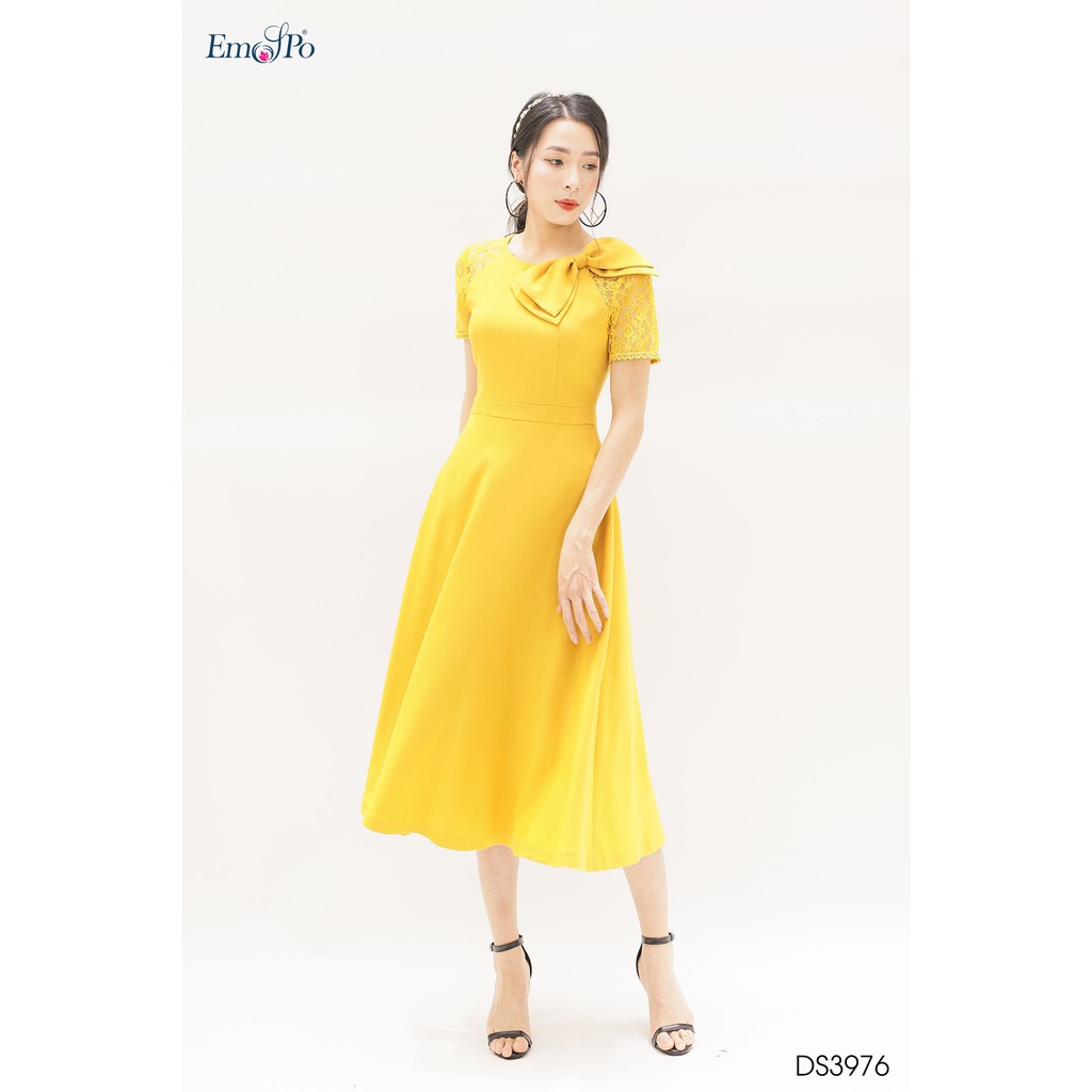 Đầm xòe đính nơ bản to ở cổ, tay phối ren Emspo DS3976
