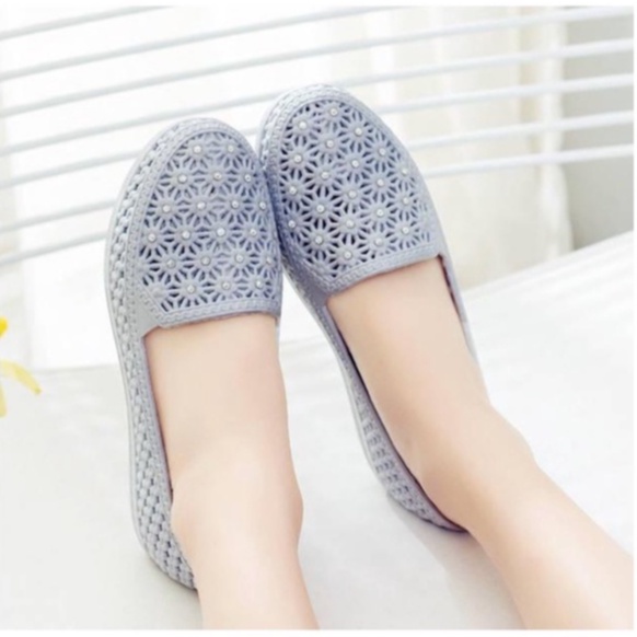 Giày nhựa đi mưa, đi biển - Chất liệu siêu nhẹ - Nhiều màu