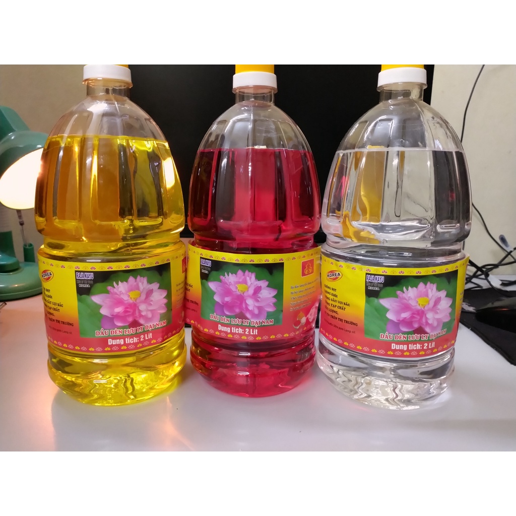 Dầu Thắp Đèn Chai To Lưu Ly Đại Nam Loại 1.25 kg