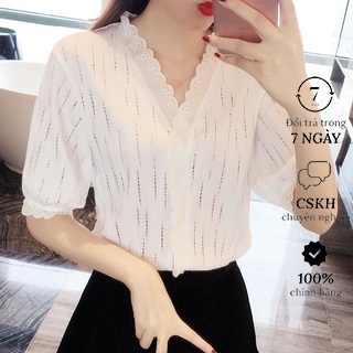 Áo nữ xinh xắn tay lỡ cổ V phối ren sm185