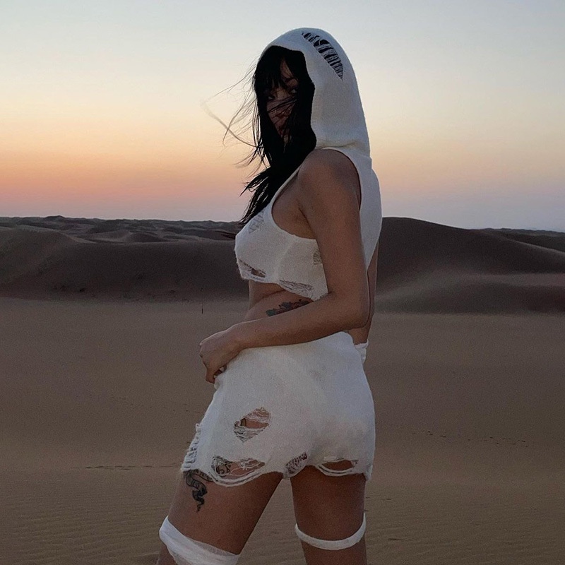 Set đồ DUNEA gồm áo lửng 2 dây và chân váy màu trơn thời trang dành cho nữ