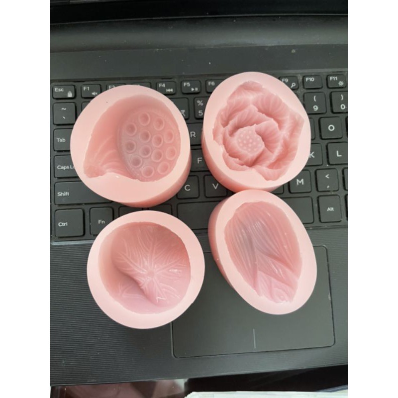 Set khuôn silicon sen chè trôi nước