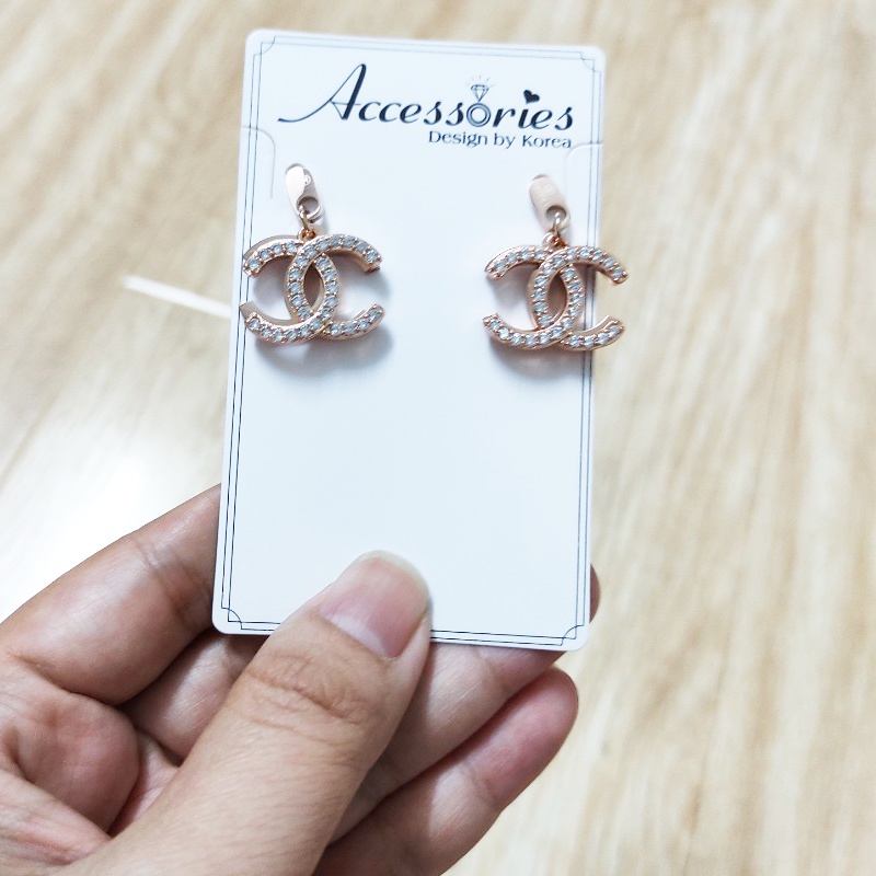 Bông Tai Nữ Titan Không Rỉ Tòn Ten Đính Đá Nhân Tạo TT 4125