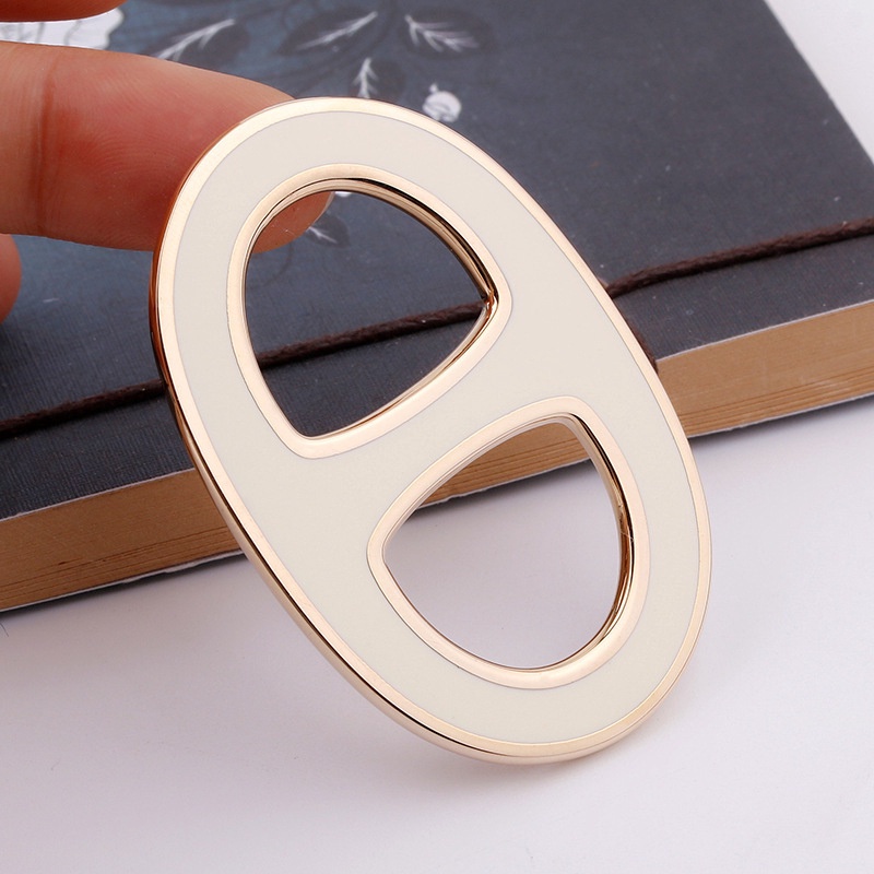 Ghim Cài Khăn Choàng Hình Số 8 Thời Trang Cho Nữ PJK1010