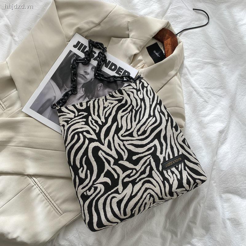 Túi Xách Nữ Cỡ Lớn Họa Tiết Ngựa Vằn Thời Trang Thu Đông 2020 | BigBuy360 - bigbuy360.vn