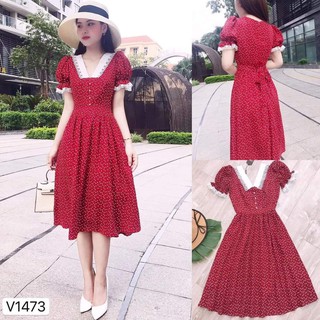 Đầm xòe họa tiết chấm bi thanh lịch