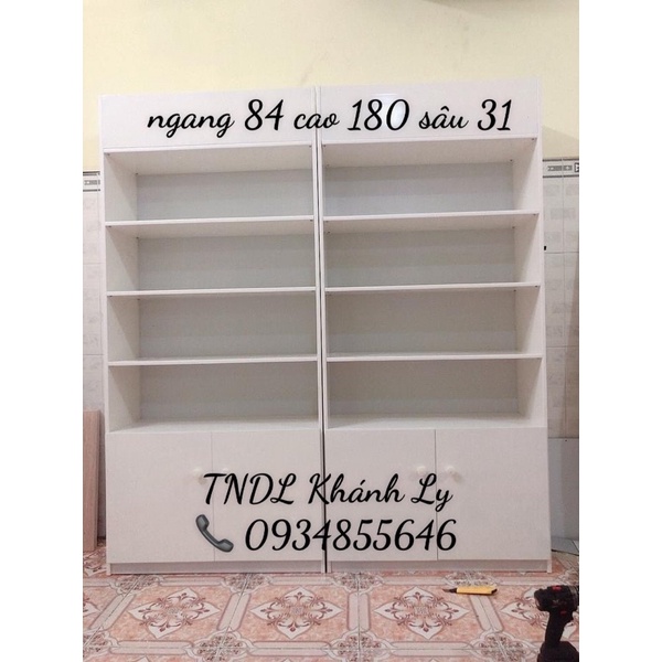 Kệ trưng bày nhựa đài loan cho tiệm nail 83x180x31