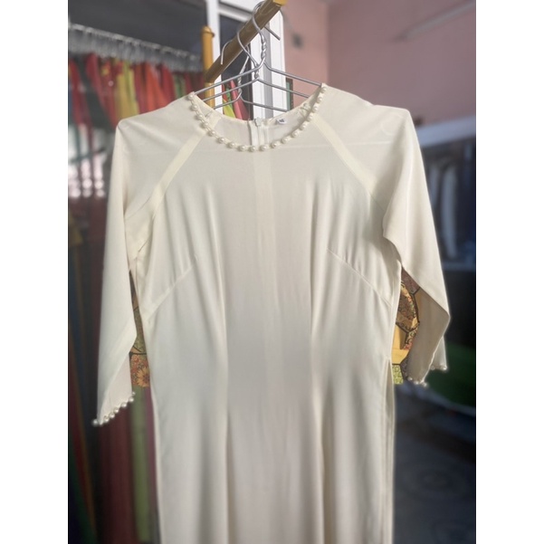 Áo dài lụa mới 99%