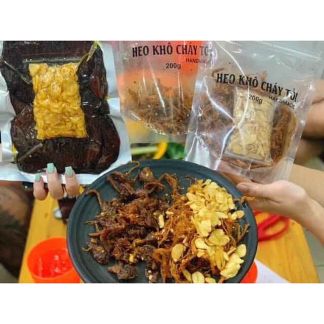 Heo khô cháy tỏi Handmade 89k/ 1 gói 200g