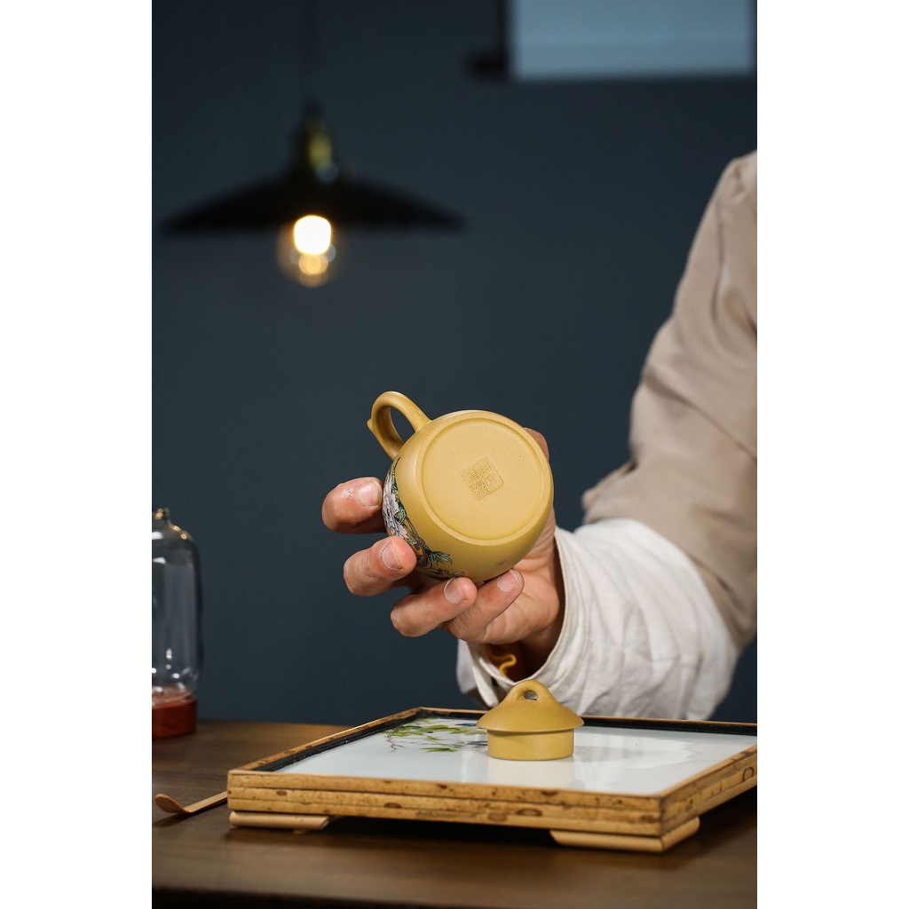 Ấm Tử Sa Nghi Hưng Tần Quyền 220 ml (Đoạn Nê)