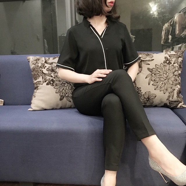 ÁO SƠ MI NỮ CỘC TAY VIỀN CỔ