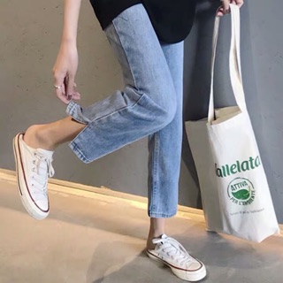 Quần suông xẻ gấu