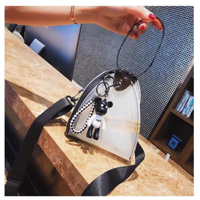 [ORDER] - TÚI ĐEO CHÉO TRẮNG