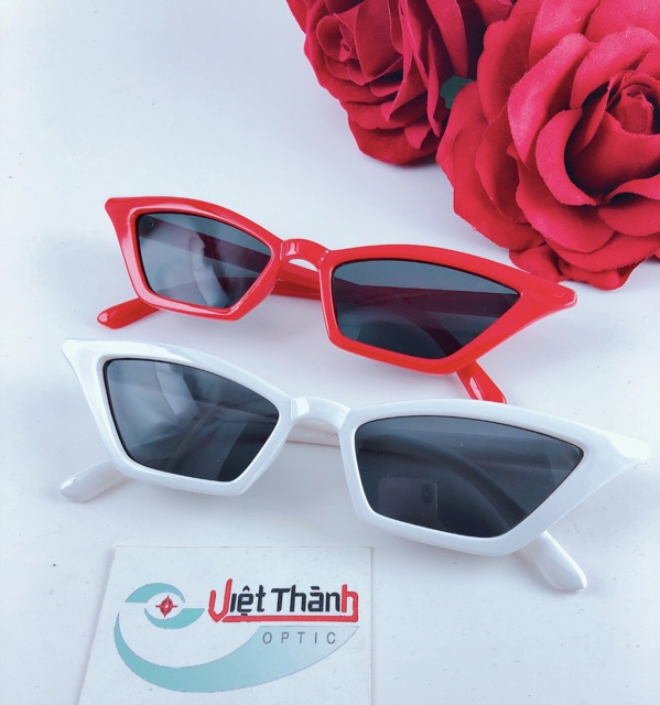 Kính retro sếch nhỏ