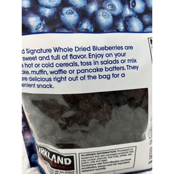 Việt Quất Sấy Khô Kirkland Signature  Blueberries 567g