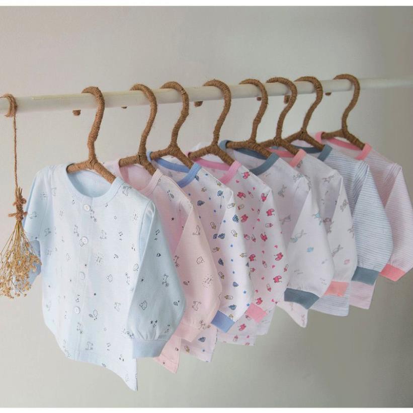 Áo dài tay Mio cotton siêu mềm, cài giữa cho bé