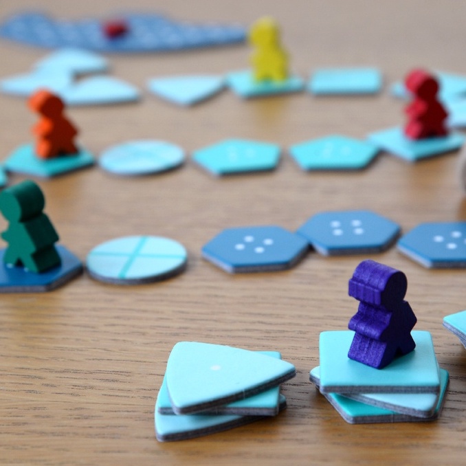 Trò chơi board game DEEP SEA  ADVENTURE nhật bản săn tìm kho báu dành cho trẻ em và người lớn phát triển tư duy