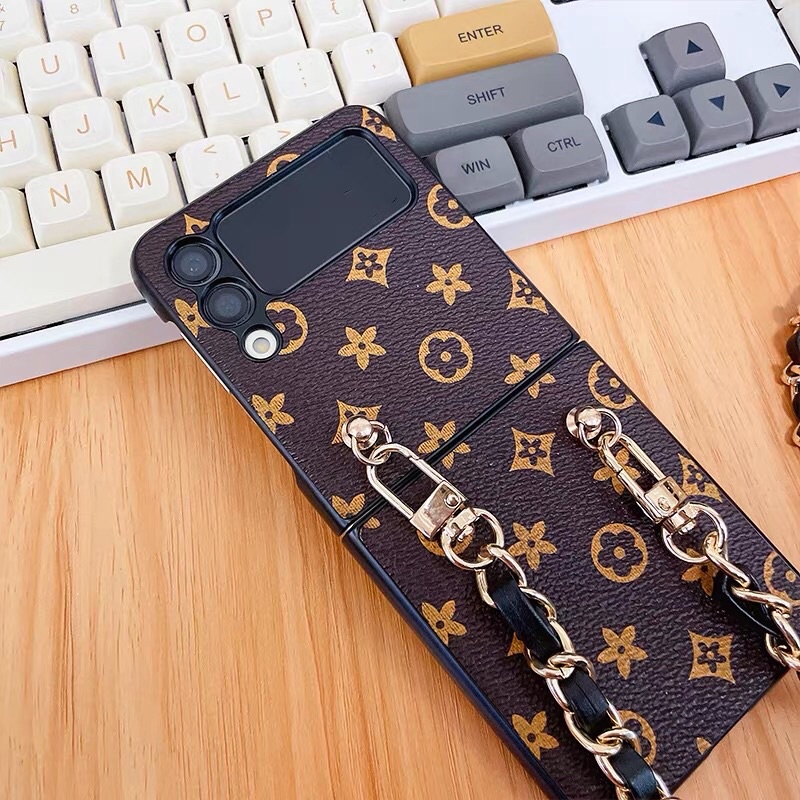 Ốp Samsung  Z Flip 3 / Z Flip 4 hoạ tiết monogram nâu có dây đeo chéo / Z Flip3 / ZFlip3 / Z Flip4/ ZFlip4