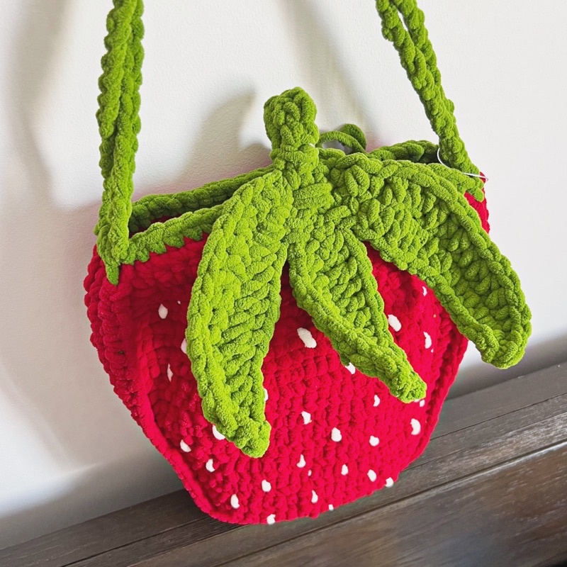 BERRIES BLOOM BAG - TÚI LEN BÔNG QUẢ DÂU