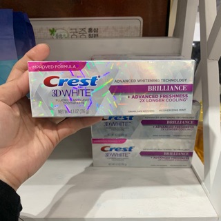 Kem đánh răng siêu trắng Crest 3D White Brilliance 116g of Mỹ
