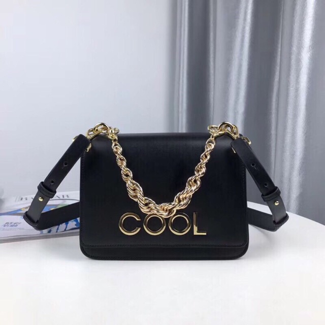 Túi Mott large Embellished Leather Crossbody tuia da thật aut chính hãng check code siêu đẹp