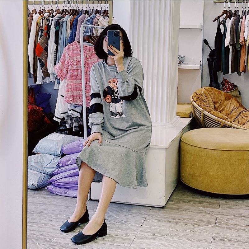 Váy Cotton nỉ Đuôi Cá Dài Tay Phom Suông Dáng Trẻ Trung Năng Động | BigBuy360 - bigbuy360.vn