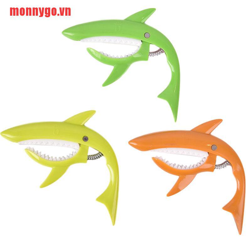 【monnygo】Guitar / Ukulele Plastic Shark Capo Fit for Acoustic Electric Gui