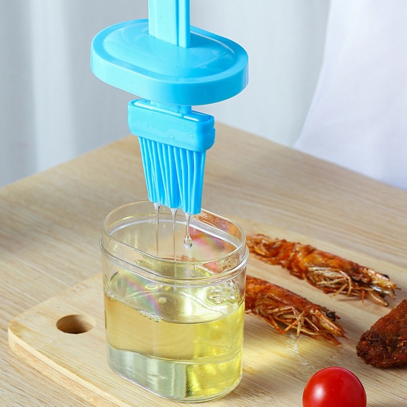 1 chai đựng dầu ăn bằng silicone kèm cọ phết dầu nướng BBQ