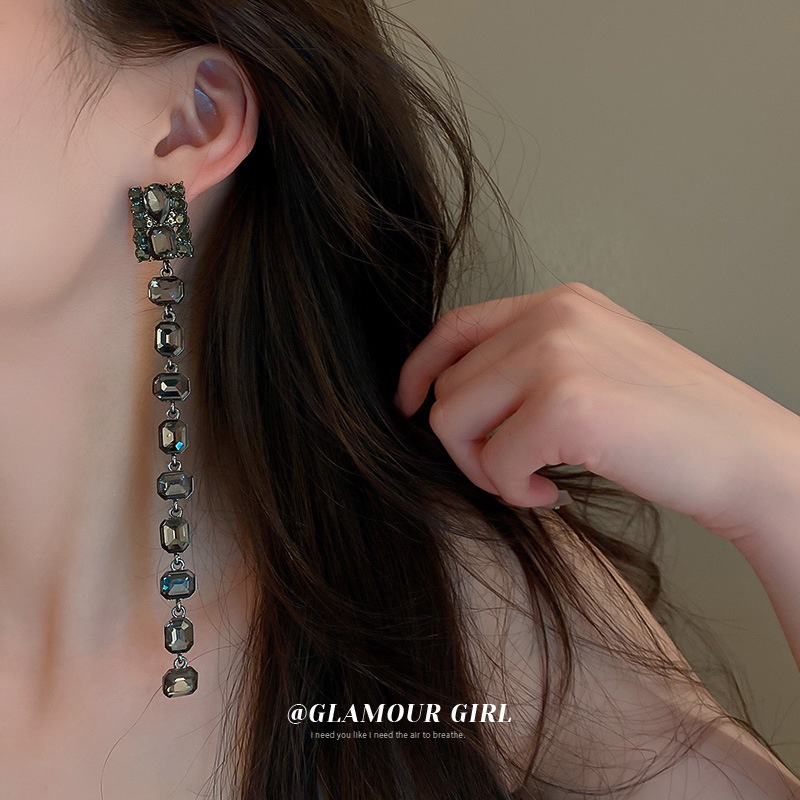 Bông Tai Dáng Dài Hình Vuông Phối Tua Rua Mạ Bạc Phong Cách Âu Mỹ Thời Trang