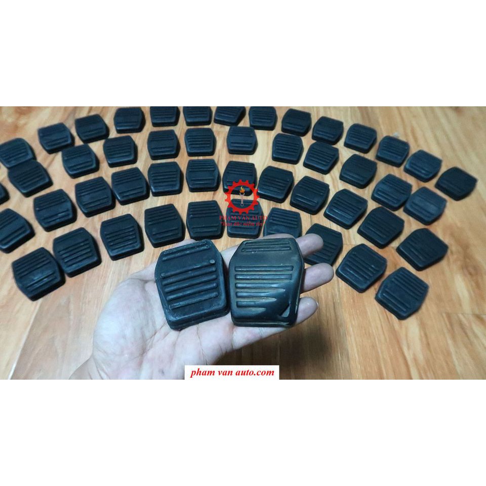 Cao su ốp chân côn, phanh Ford Transit mã 94BB7A624AA Phạm Văn auto hàng chất lượng cao