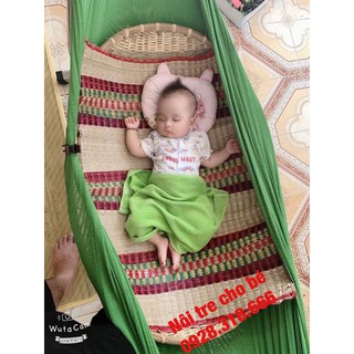 Màn chống muỗi cho bé khi ngủ nôi.