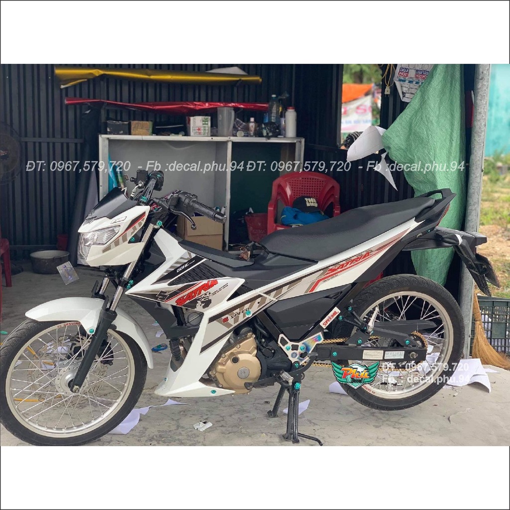 Tem rời Satria Trắng xám (L)