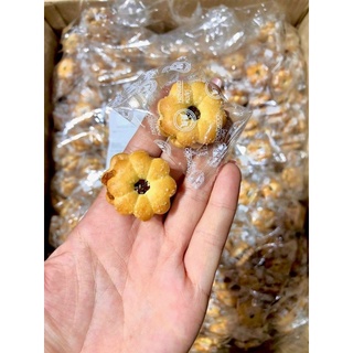 Thùng 5kg bánh quy hoa mai nhân mứt dứa thái lan