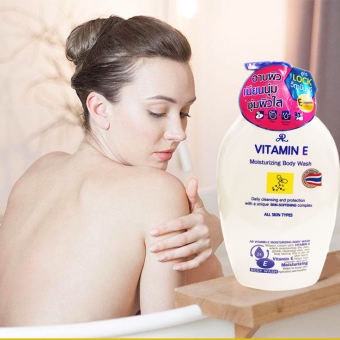 Sữa Tắm Vitamin E Thái 800ml