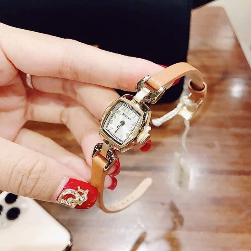 Đồng hồ nữ Bulova 97