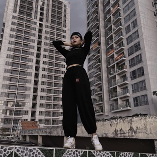 Set áo croptop tay dài+ quần dài đen basic