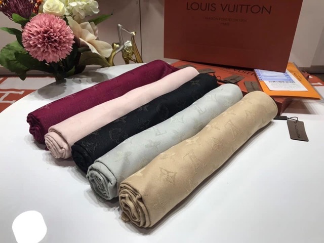Khăn lụa DO full hộp