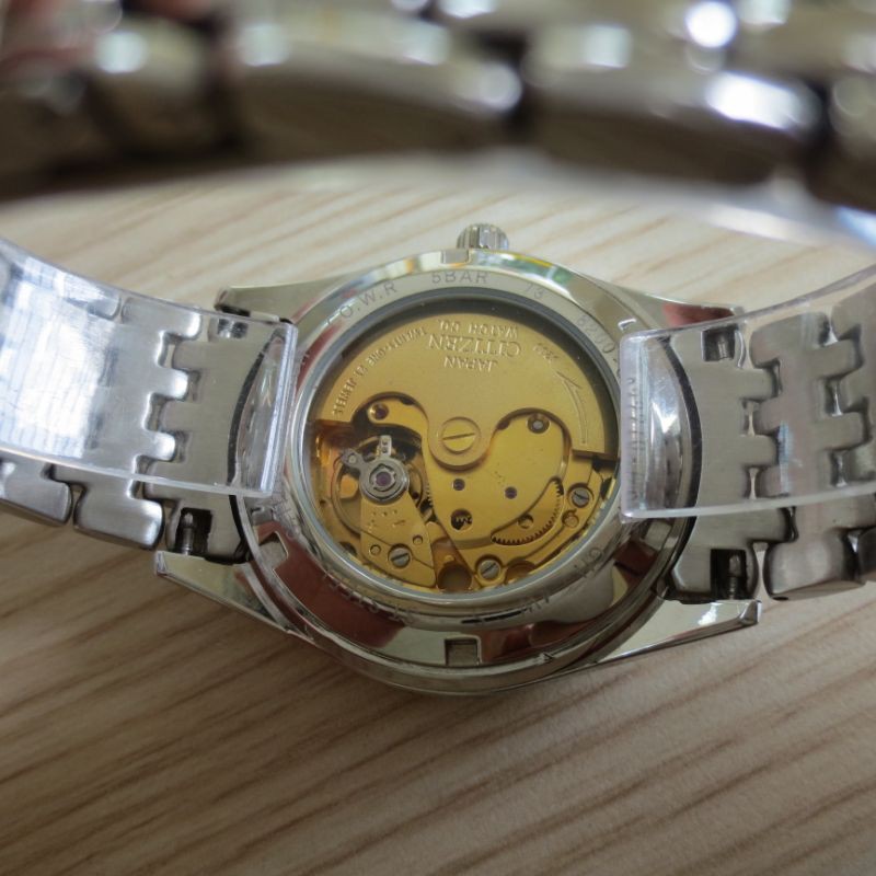 Đồng hồ cơ nam CITIZEN nhật bãi xịn - tự động tích cót khi đeo